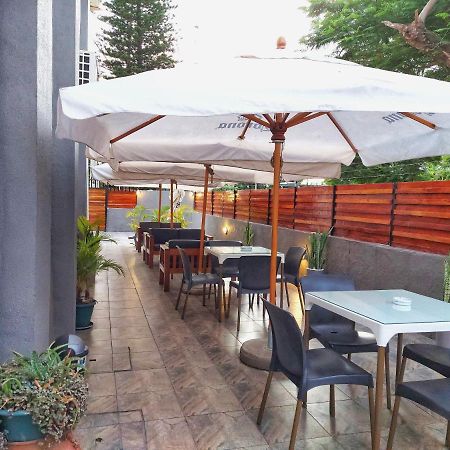 Stay Inn - Guest House Maputo Buitenkant foto