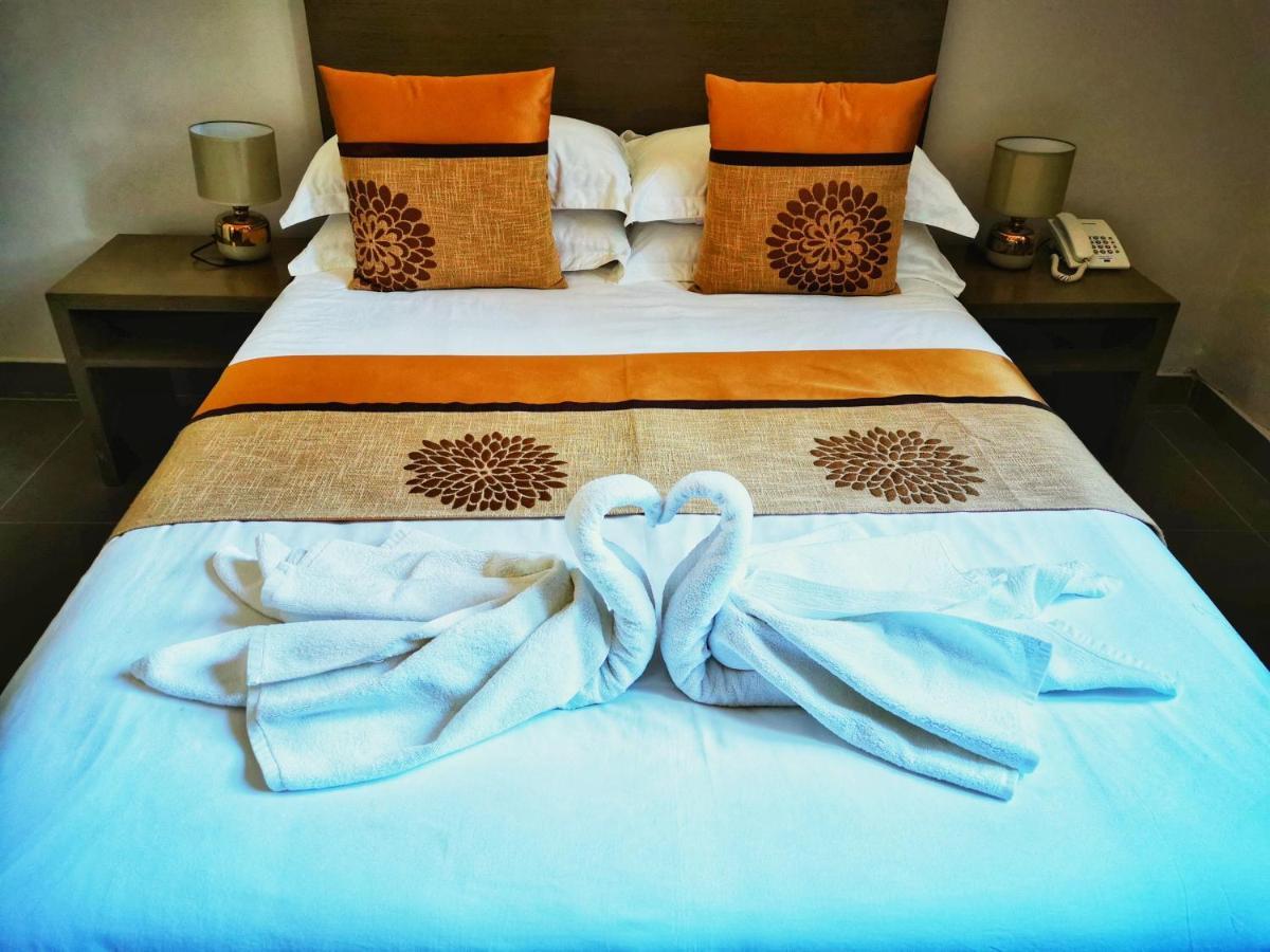 Stay Inn - Guest House Maputo Buitenkant foto