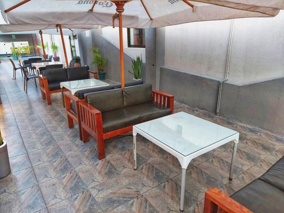 Stay Inn - Guest House Maputo Buitenkant foto